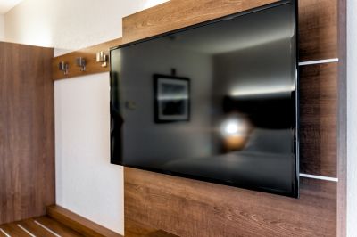 Television Hanging